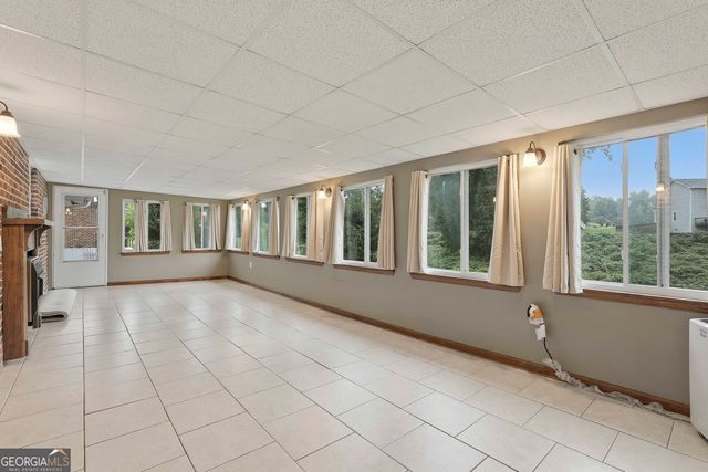 19 Colonial Drive, Newnan, GA 30263