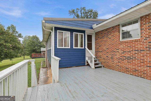 19 Colonial Drive, Newnan, GA 30263