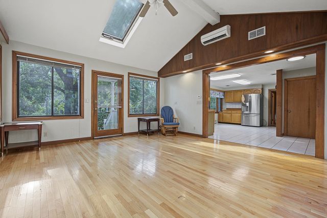 1066 Main St, Haverhill, MA 01830