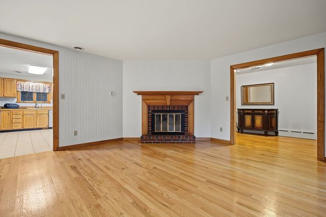 1066 Main St, Haverhill, MA 01830