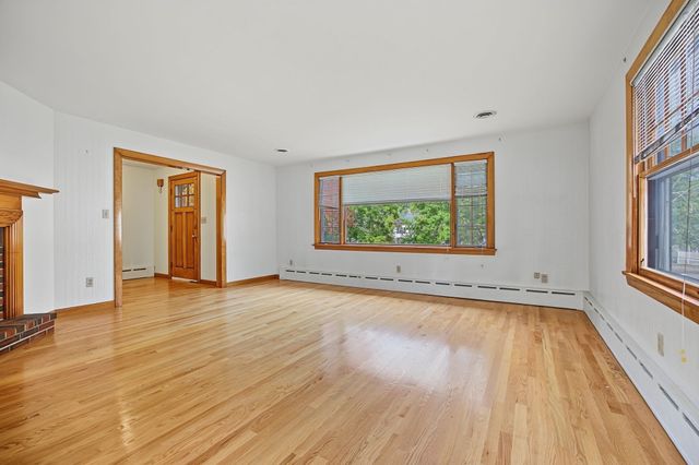 1066 Main St, Haverhill, MA 01830