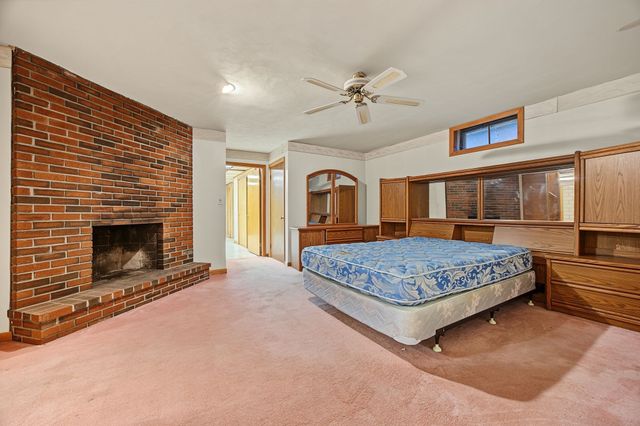 1066 Main St, Haverhill, MA 01830