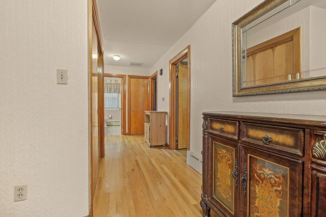 1066 Main St, Haverhill, MA 01830