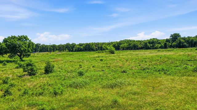 633 N Stallion Meadows Drive, Perrin, TX 76486