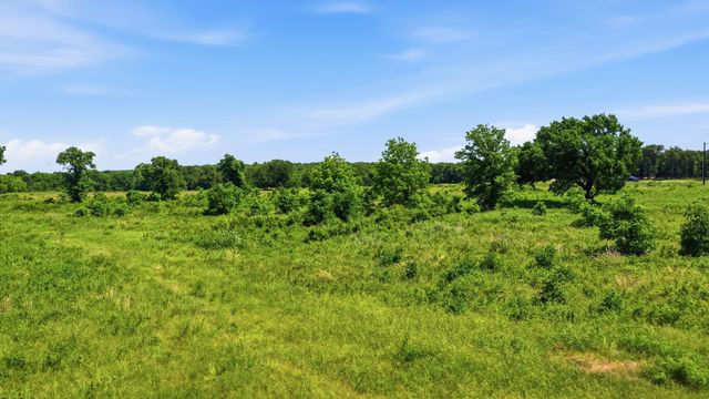 633 N Stallion Meadows Drive, Perrin, TX 76486