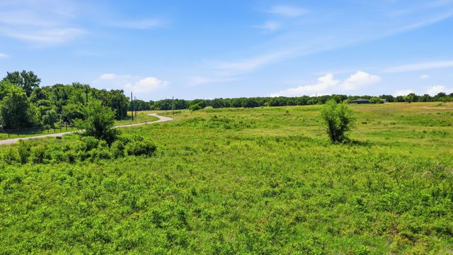 633 N Stallion Meadows Drive, Perrin, TX 76486