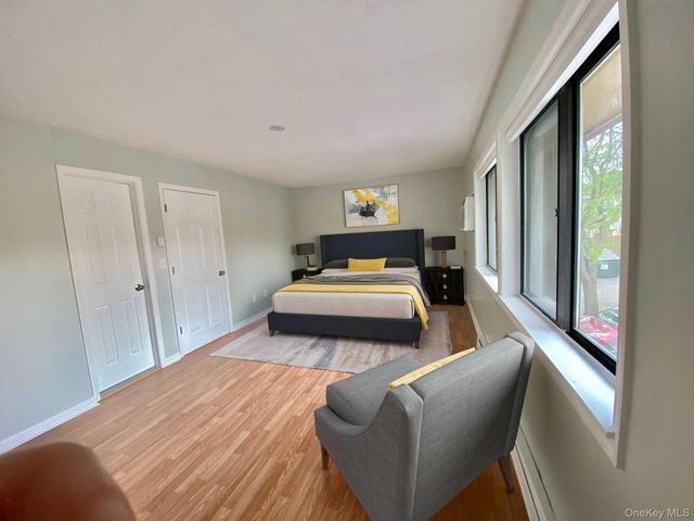 59 HUDSON HEIGHTS Drive, Poughkeepsie, NY 12601
