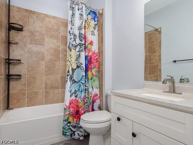 17100 Wrigley CIR, Fort Myers, FL 33908