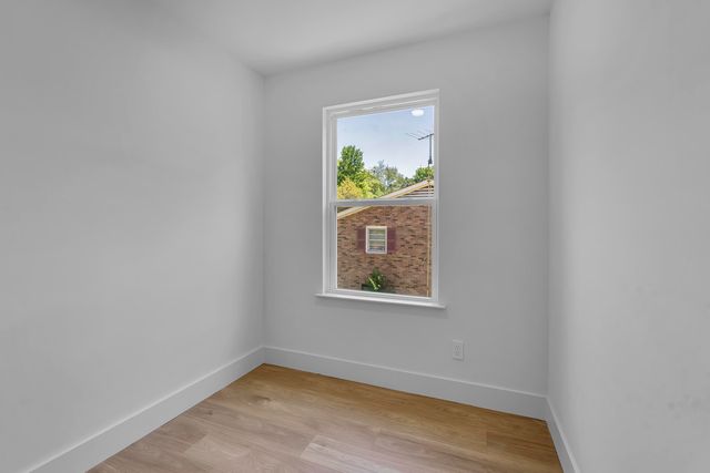 124 Willowood Drive, Spartanburg, SC 29303