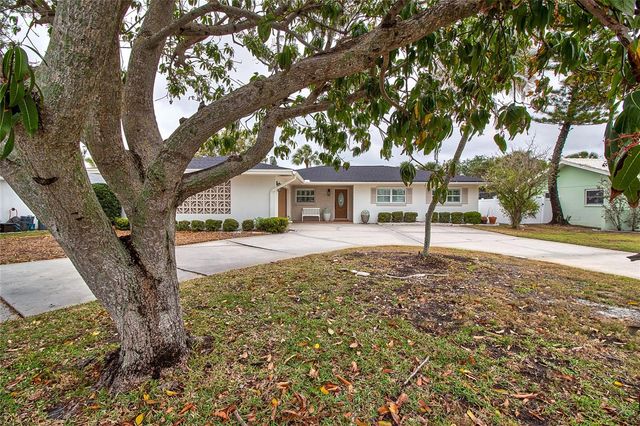 4331 HARBOR HILLS DRIVE, Largo, FL 33770