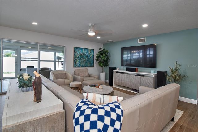 4331 HARBOR HILLS DRIVE, Largo, FL 33770