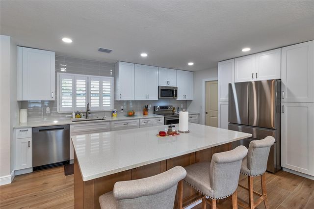 4331 HARBOR HILLS DRIVE, Largo, FL 33770