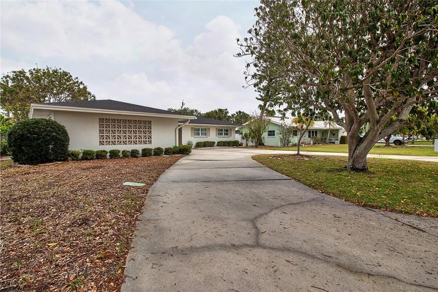 4331 HARBOR HILLS DRIVE, Largo, FL 33770