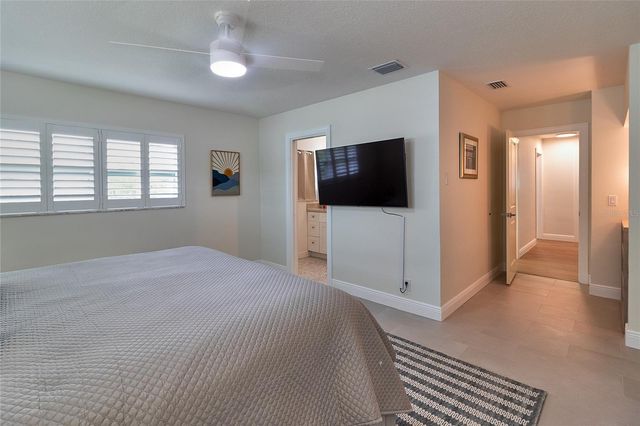 4331 HARBOR HILLS DRIVE, Largo, FL 33770