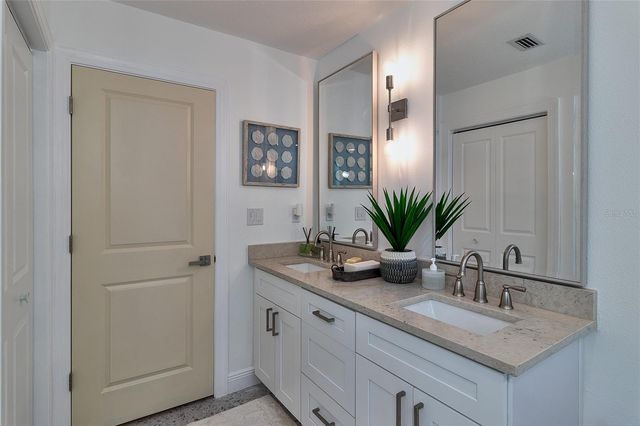 4331 HARBOR HILLS DRIVE, Largo, FL 33770