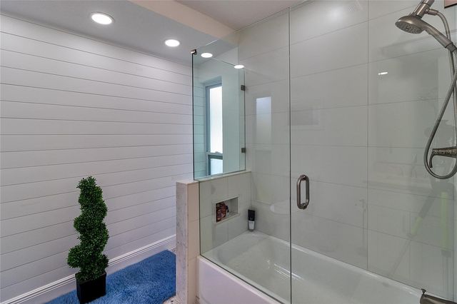 4331 HARBOR HILLS DRIVE, Largo, FL 33770