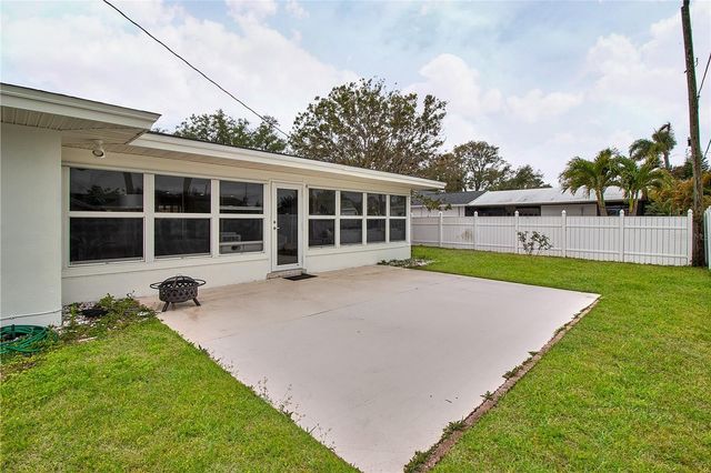 4331 HARBOR HILLS DRIVE, Largo, FL 33770