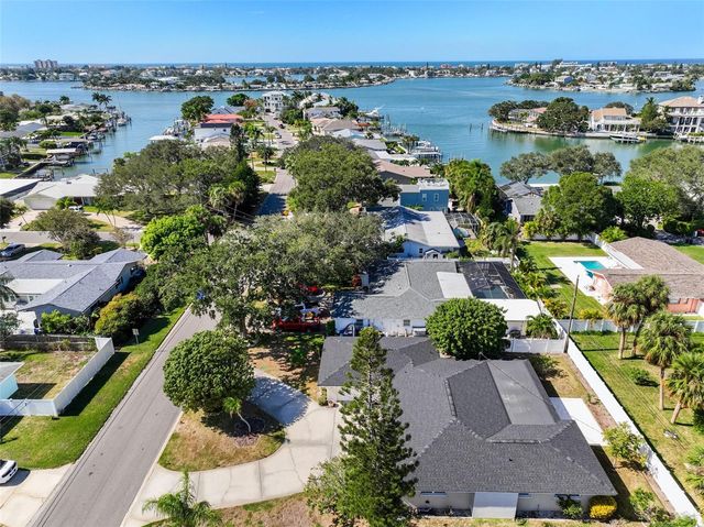 4331 HARBOR HILLS DRIVE, Largo, FL 33770