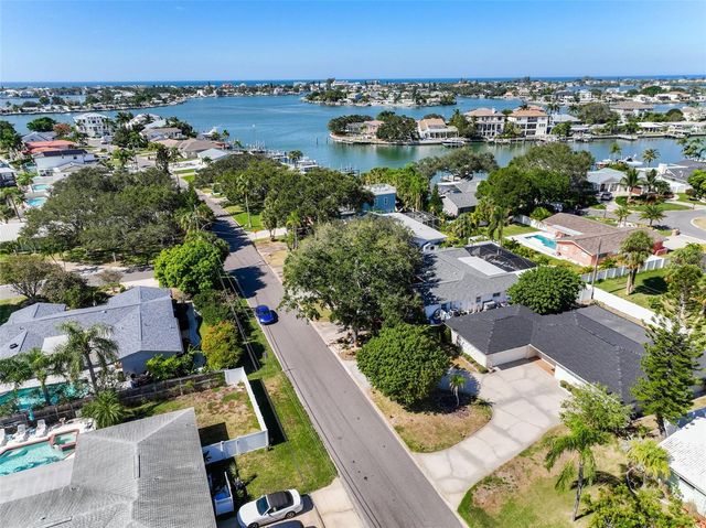 4331 HARBOR HILLS DRIVE, Largo, FL 33770