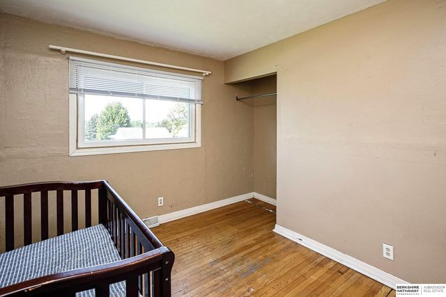 2616 Edwards Street, Bellevue, NE 68005