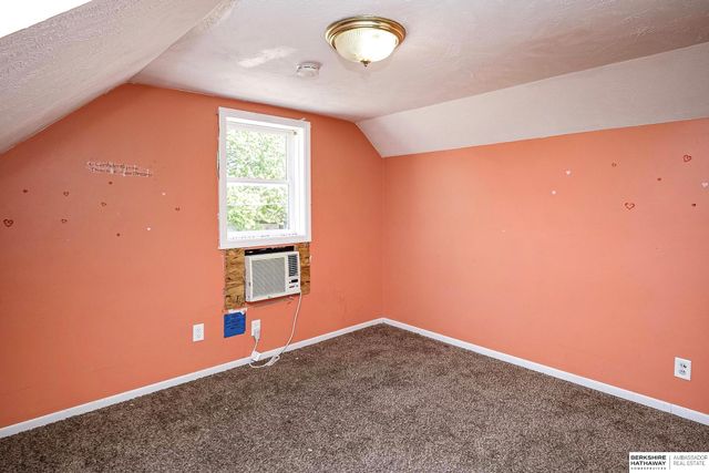 2616 Edwards Street, Bellevue, NE 68005