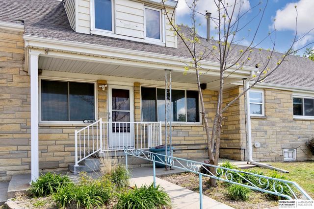 2616 Edwards Street, Bellevue, NE 68005