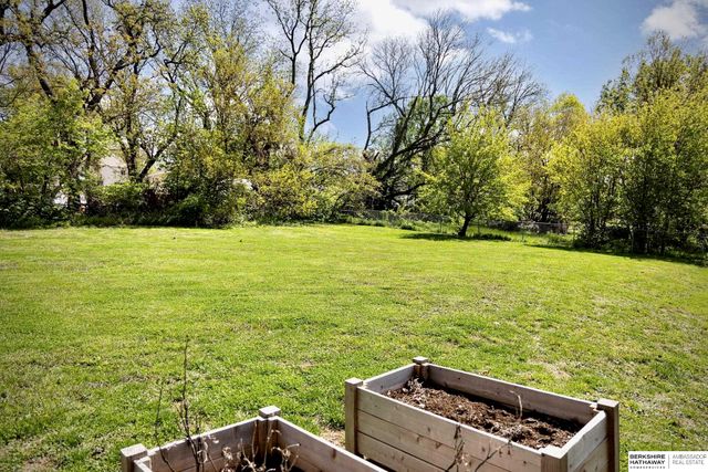 2616 Edwards Street, Bellevue, NE 68005