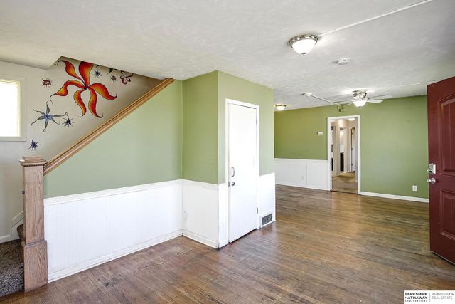 2616 Edwards Street, Bellevue, NE 68005