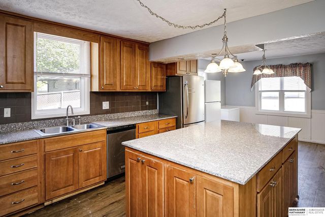 2616 Edwards Street, Bellevue, NE 68005