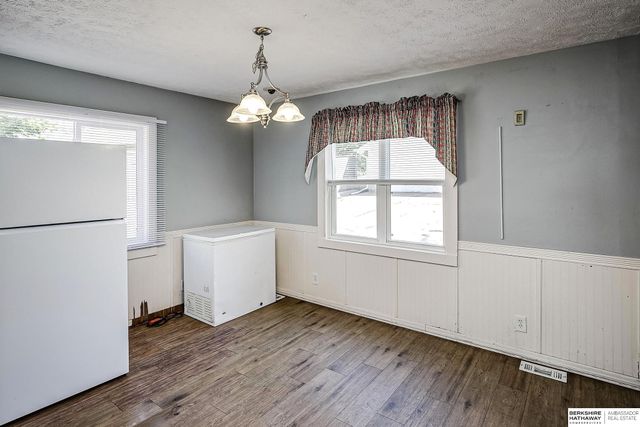 2616 Edwards Street, Bellevue, NE 68005