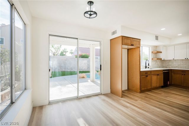 21 Megan Drive, Henderson, NV 89074