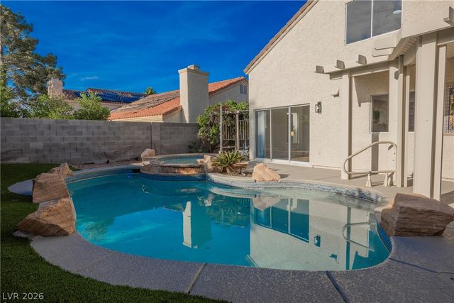 21 Megan Drive, Henderson, NV 89074