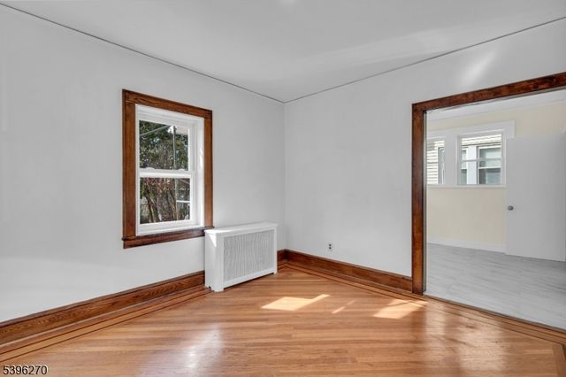 346 Florence Ave, Hillside Twp., NJ 07205