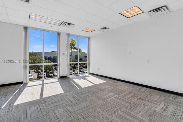 2010 NW 150th Ave 210, Pembroke Pines, FL 33028