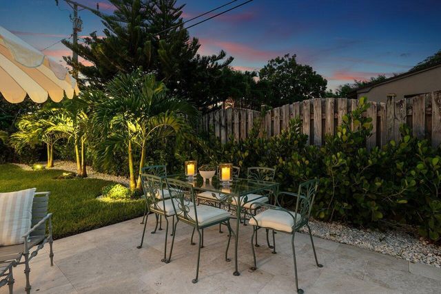 11 Hersey Drive, Ocean Ridge, FL 33435