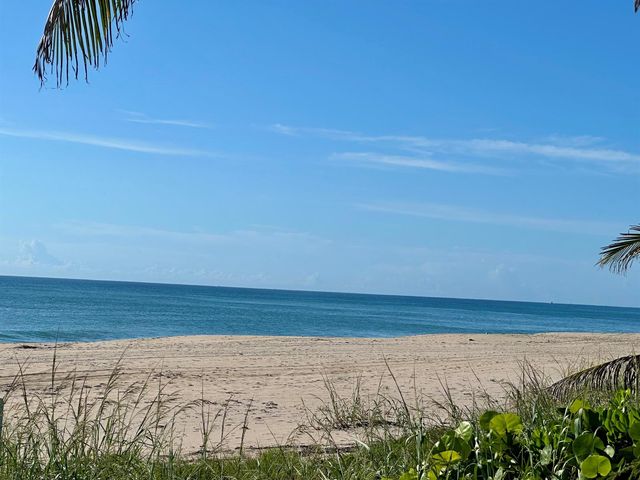 11 Hersey Drive, Ocean Ridge, FL 33435