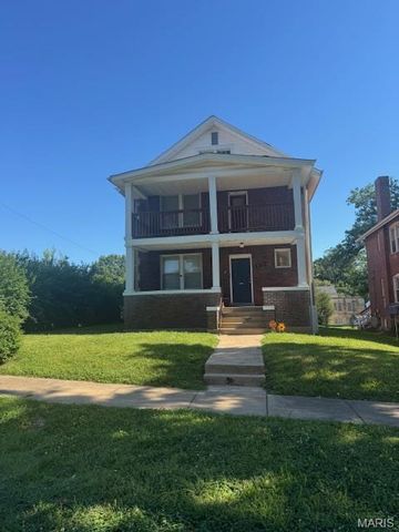 6751 Crest Avenue, University City, MO 63130