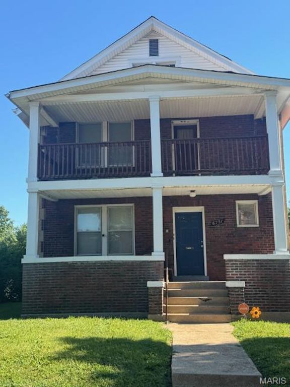 6751 Crest Avenue, University City, MO 63130
