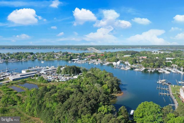 13908 VICTORY LN, Solomons, MD 20688