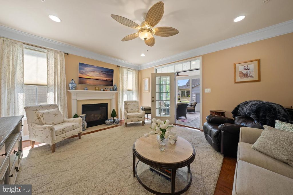 Image 16 of property listing at 13908 VICTORY LN, Solomons, MD 20688