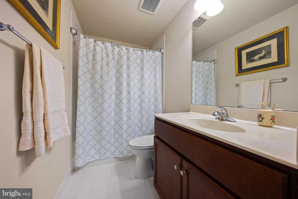 Image 42 of property listing at 13908 VICTORY LN, Solomons, MD 20688