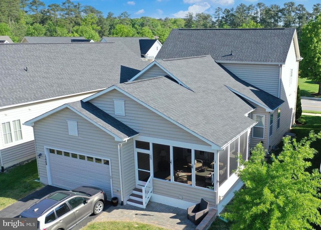 Image 6 of property listing at 13908 VICTORY LN, Solomons, MD 20688
