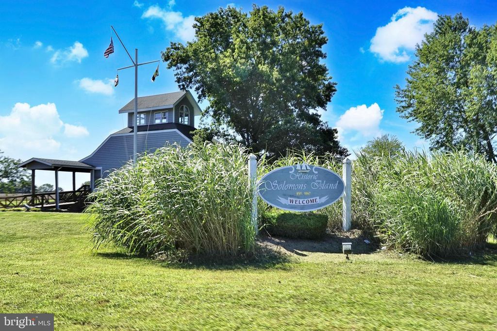 Image 72 of property listing at 13908 VICTORY LN, Solomons, MD 20688