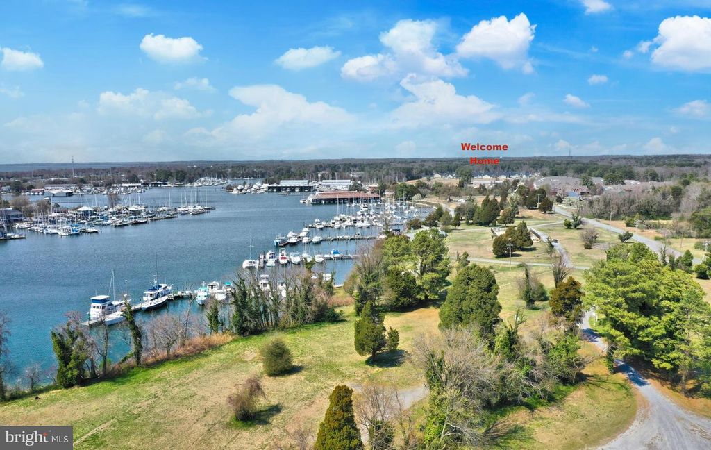 Image 81 of property listing at 13908 VICTORY LN, Solomons, MD 20688