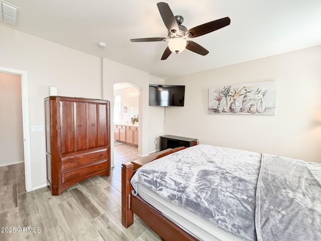 8567 W BROWN Street, Peoria, AZ 85345