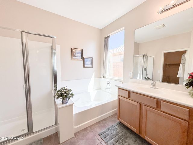 8567 W BROWN Street, Peoria, AZ 85345