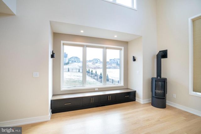 390 TROUT RD, State College, PA 16801