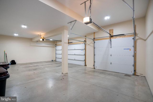 390 TROUT RD, State College, PA 16801