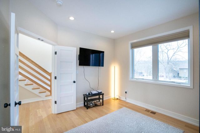 390 TROUT RD, State College, PA 16801