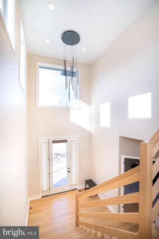 390 TROUT RD, State College, PA 16801